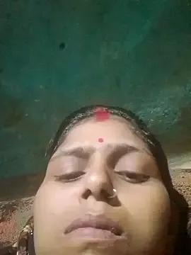 Desi-babhi69 from StripChat is Freechat