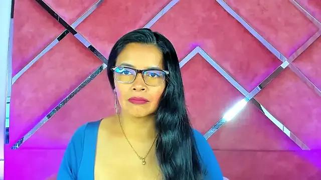 DianaOchoa_ from StripChat is Freechat