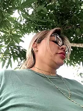 Photos of DIANITA_1988 from StripChat is Freechat