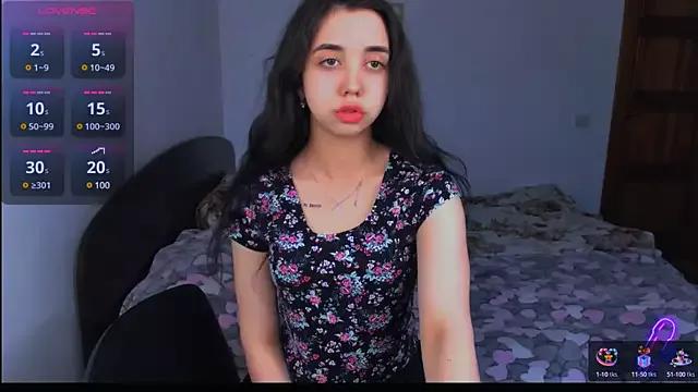 DilaraaMe from StripChat is Freechat