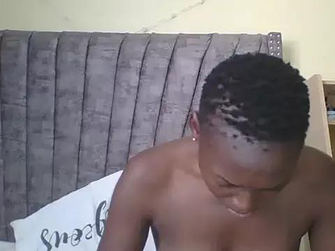 Dizzydose from StripChat