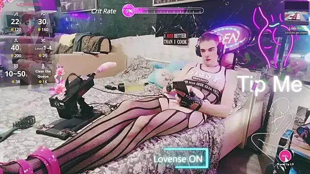 Doggyray44 from StripChat