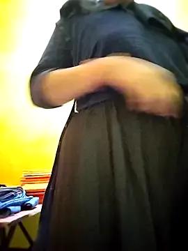 dollguriya from StripChat is Freechat