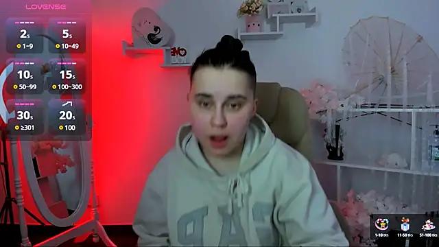 Dolly__Queen_ from StripChat