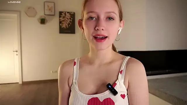 DorianCrofoot from StripChat is Freechat