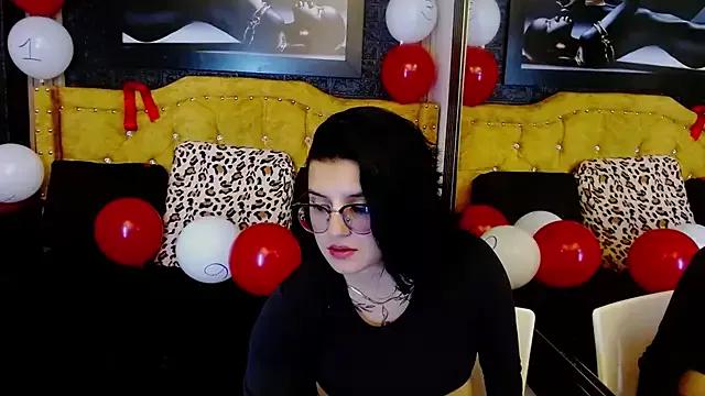 Girls: try live performances with matured performers, from dancing to quirks, in a variety of beautiful sex cams.
