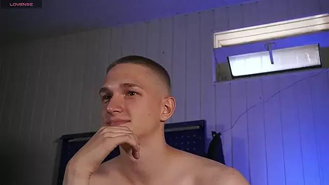 dustyn_fox from StripChat is Freechat