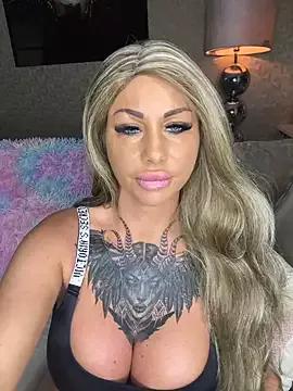 Photos of Dutchhbarbie from StripChat is Group