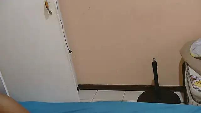 EbonyAlphaBooty from StripChat is Freechat