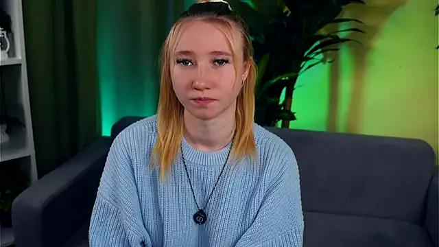 EdaChasey from StripChat is Freechat