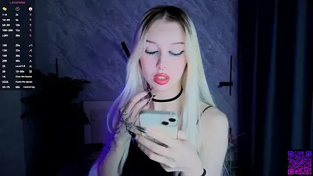 Girls: try live performances with matured performers, from dancing to quirks, in a variety of beautiful sex cams.