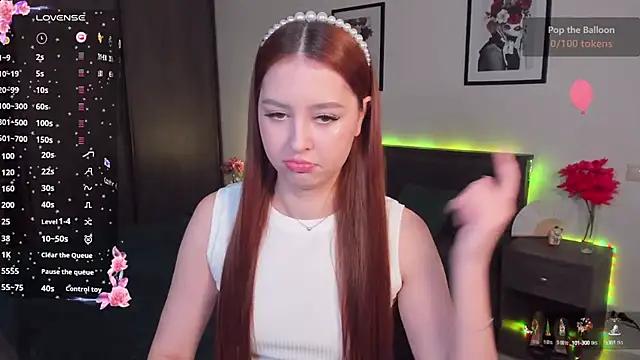 EleanorePeach on StripChat 