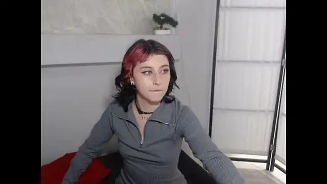 ElektraRose3 from StripChat