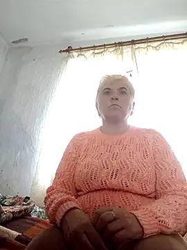 ElenaBeautiful48 from StripChat