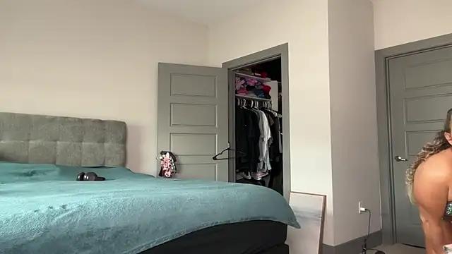 ElenaErickson from StripChat