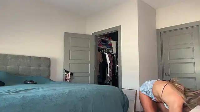 ElenaErickson from StripChat