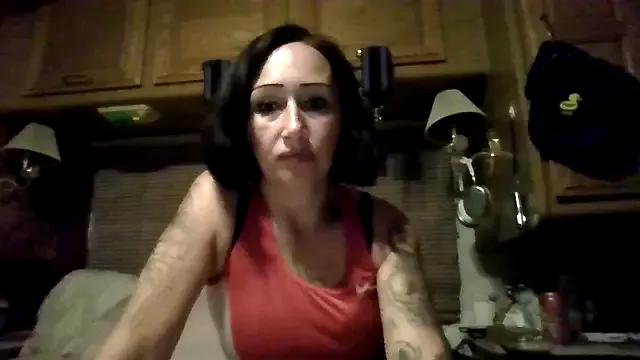 Elizababy5150 from StripChat is Freechat