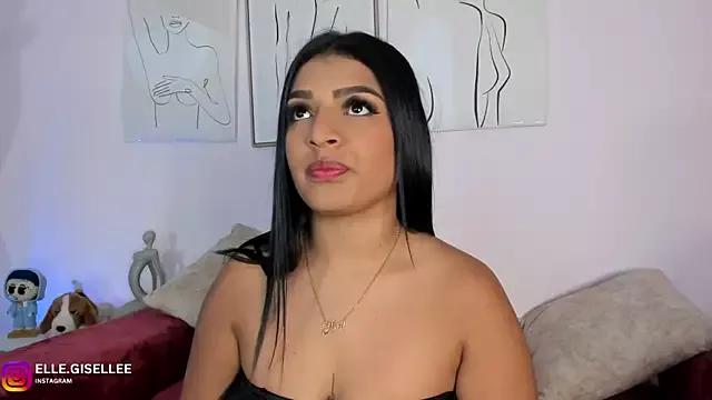 ElleGisellee from StripChat