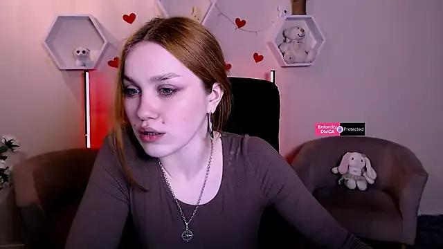 ellie_fire1 from StripChat