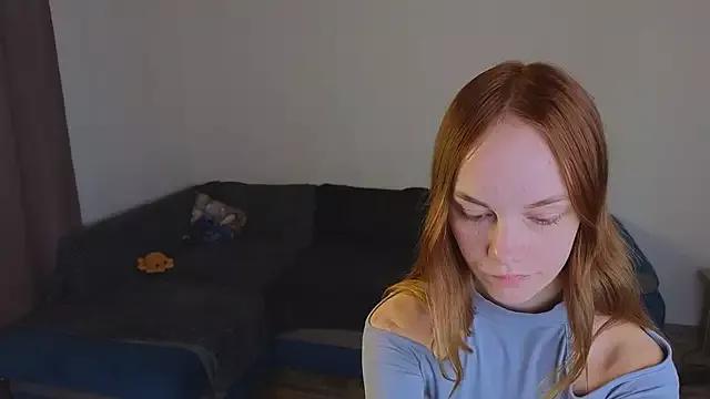 Ellie_Fors from StripChat