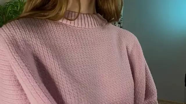 Ellie_Fors from StripChat