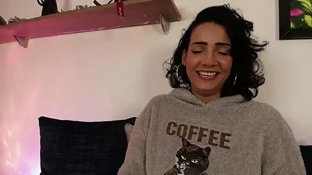 Elliee_ from StripChat