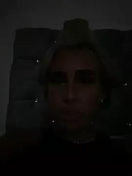 EllieMaeBaby from StripChat