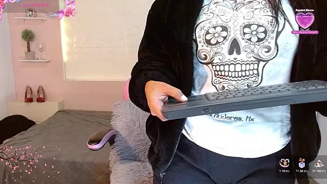 Girls: try live performances with matured performers, from dancing to quirks, in a variety of beautiful sex cams.