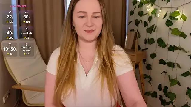 Emma_B1uem from StripChat