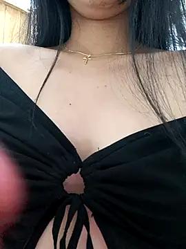 emma_cute18 from StripChat