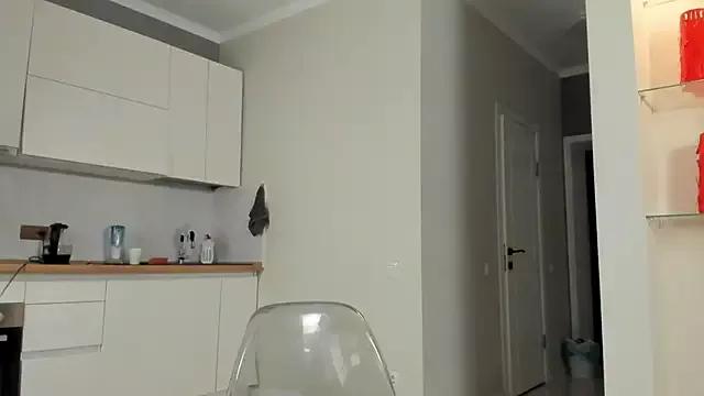 Emma_Flin from StripChat