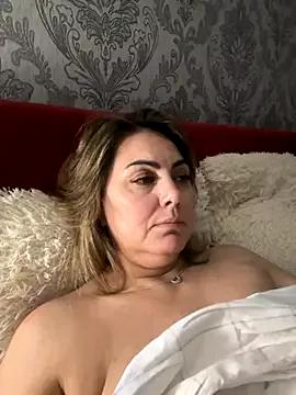 Emma_roqueen from StripChat