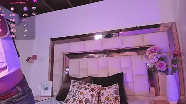 Girls: try live performances with matured performers, from dancing to quirks, in a variety of beautiful sex cams.