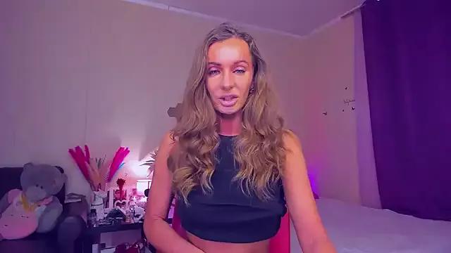 EmmaAbramson from StripChat