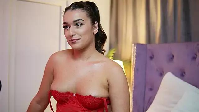 EmmaDallas from StripChat is Freechat