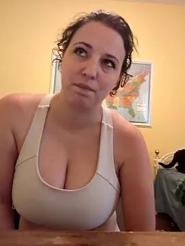 EmmaNightx from StripChat
