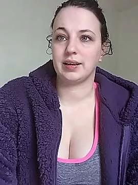 EmmaNightx from StripChat
