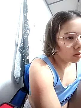 EmmaSulivan from StripChat