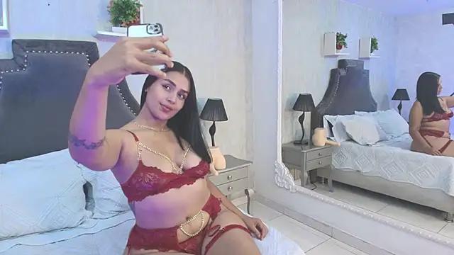 EmmaTorres_ from StripChat