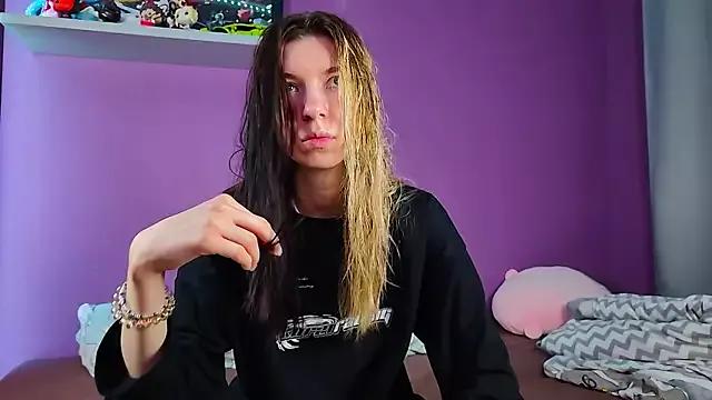 EmmieBlade from StripChat is Freechat