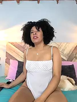 EmmilyBrant from StripChat