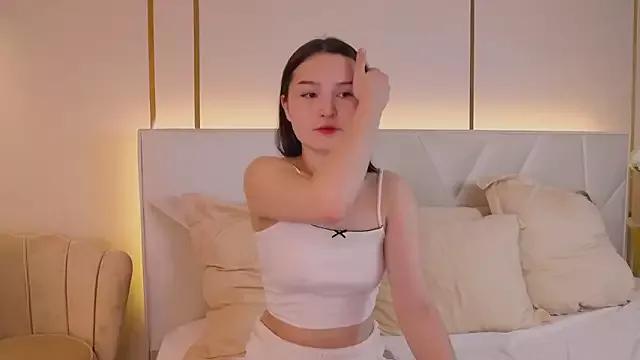 EmmyCarters from StripChat is Freechat