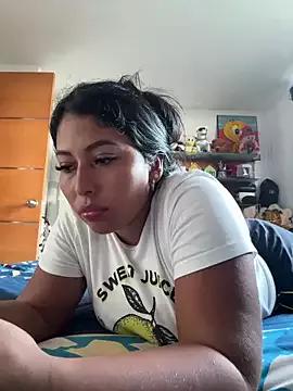 emmyjhonson07 from StripChat