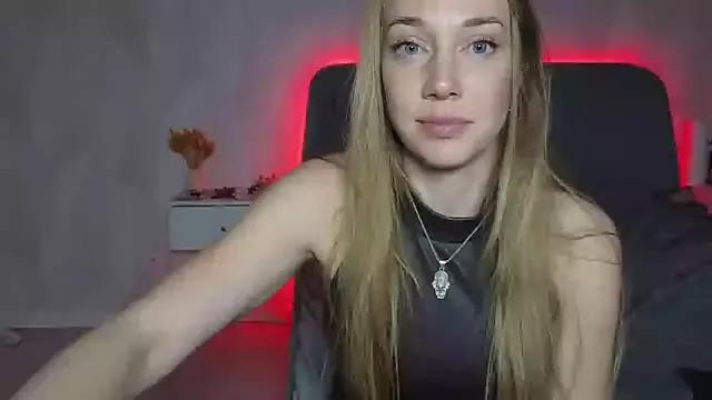 Engel_13 from StripChat