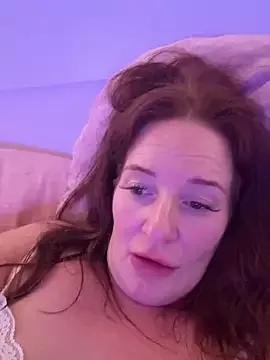 Engel_mia from StripChat