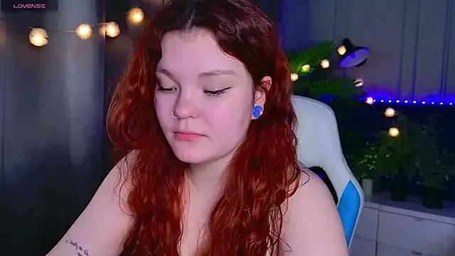 EnnySunrise from StripChat