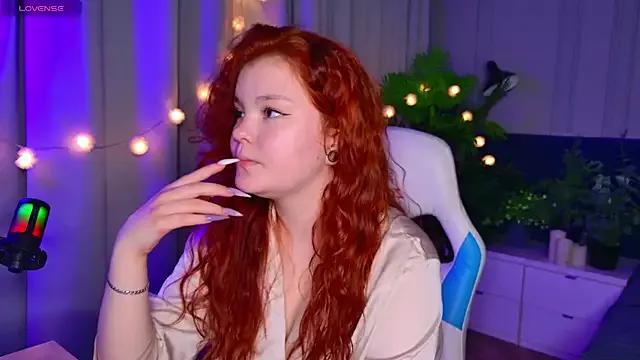 EnnySunrise from StripChat