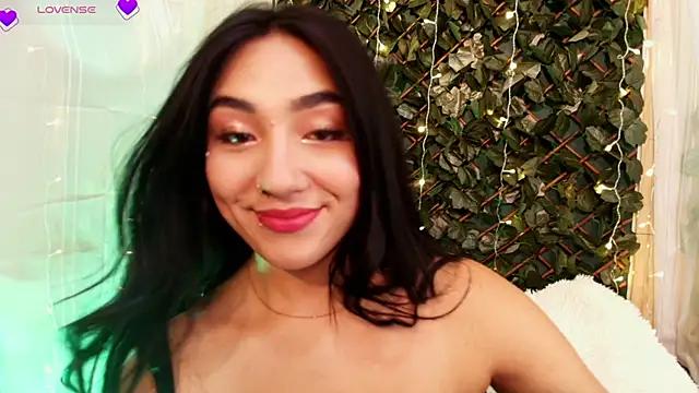 Enyel_valmina from StripChat