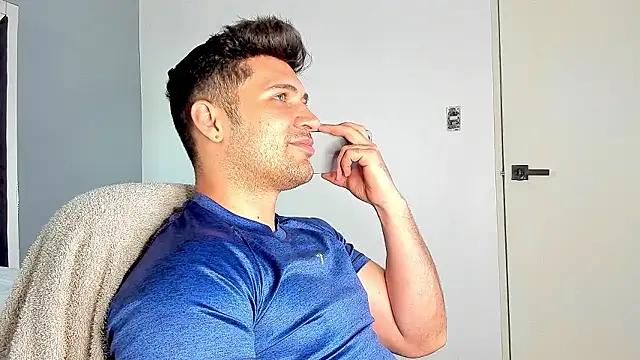 Eren_Jeagerr1 from StripChat