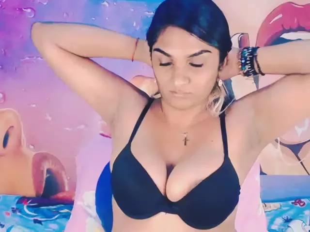 Eroticindian7 on StripChat 